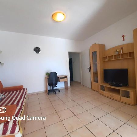 Apartman Samblic Krk Town Exterior photo
