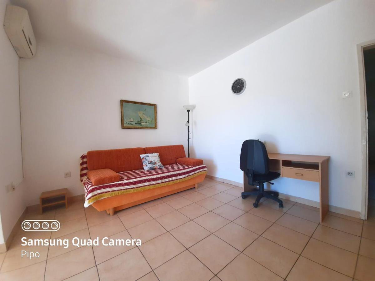 Apartman Samblic Krk Town Exterior photo